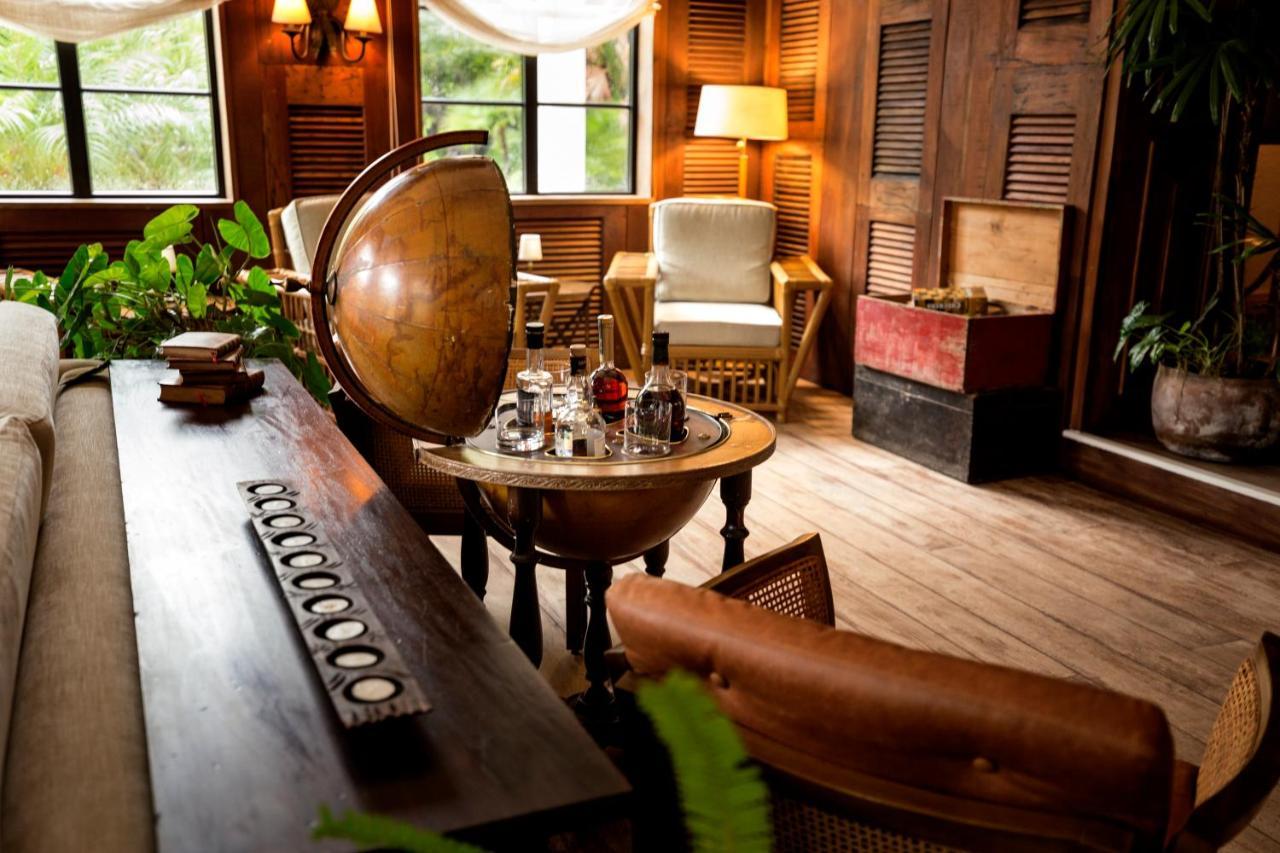 Itz'Ana Resort & Residences Placencia Bagian luar foto